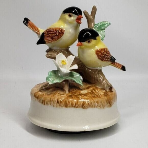 Vintage Birds on a Branch Musical Made in Japan Ornament Otagiri - Picture 4 of 13